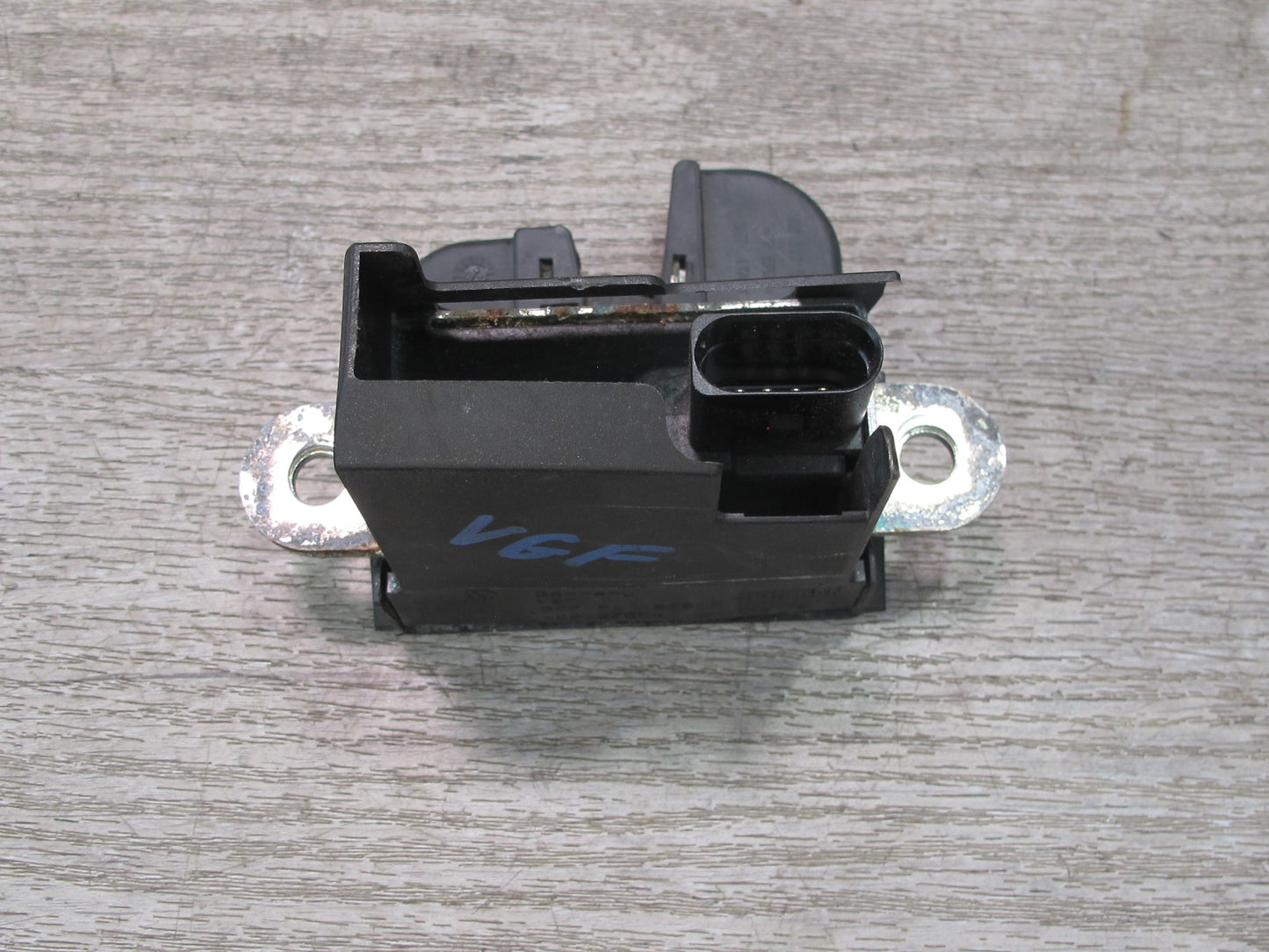 06-10 VW Golf R32 R GTI Rabbit Trunk Tailgate Hatch Door Lock Latch Actuator OEM