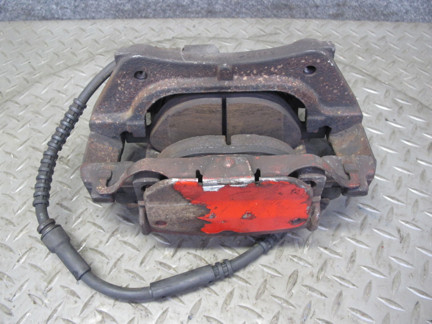 2014-2018 BMW F15 X5 AWD Front Left & Right Brake Caliper Set of 2