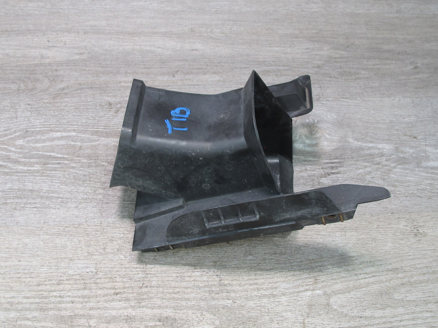 01-06 BMW E46 Coupe Convertible Front Left Right Air Duct Channel w Pipe OEM