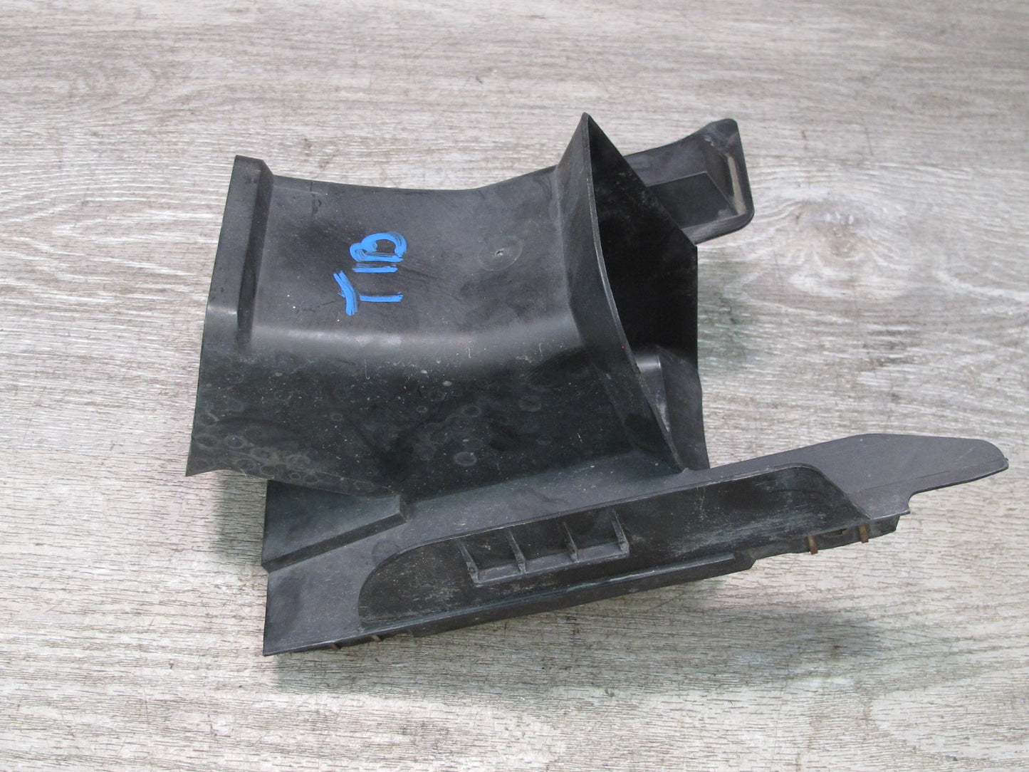 01-06 BMW E46 Coupe Convertible Front Left Right Air Duct Channel w Pipe OEM