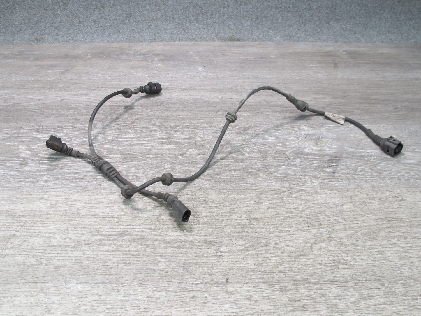 2003-2006 Porsche Cayenne 955 Rear Right Wheel ABS Sensor