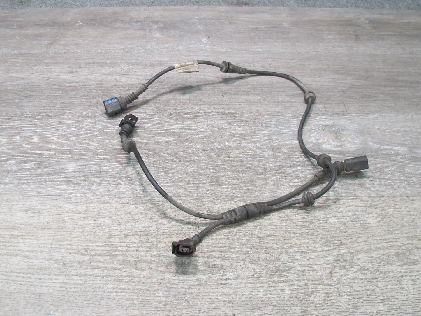 2003-2006 Porsche Cayenne 955 Rear Right Wheel ABS Sensor