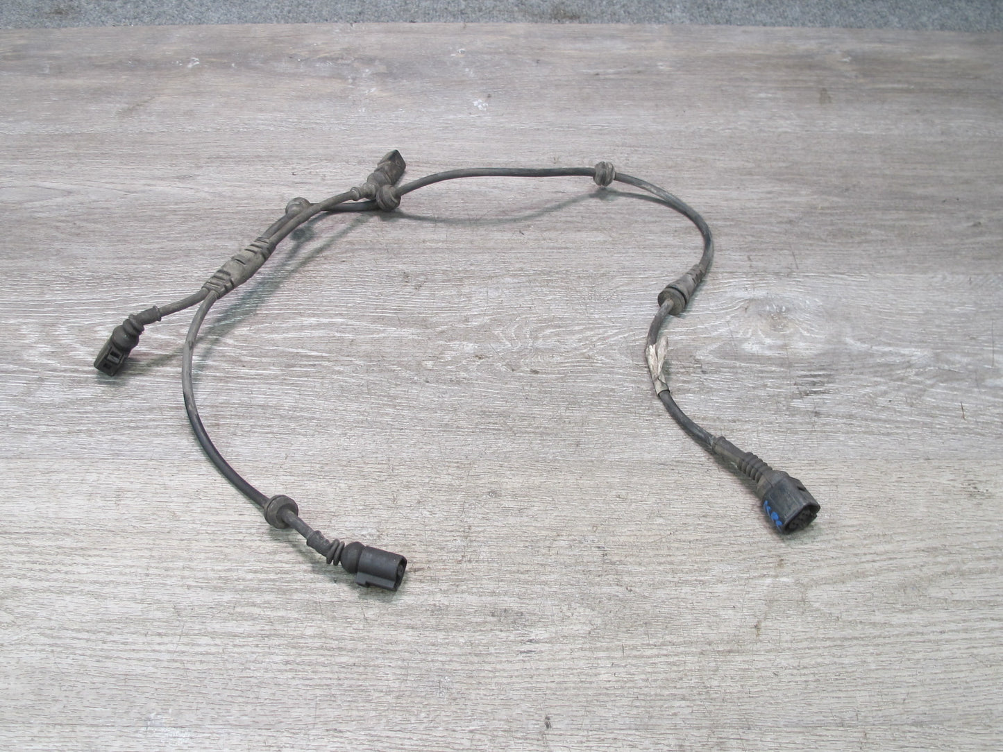 2003-2006 Porsche Cayenne 955 Rear Right Wheel ABS Sensor