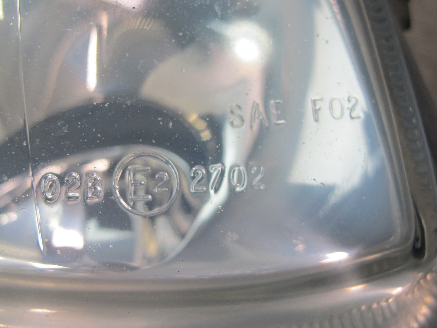 2003-2006 Porsche Cayenne 955 Front Left Fog Light Lamp 7L5941699A