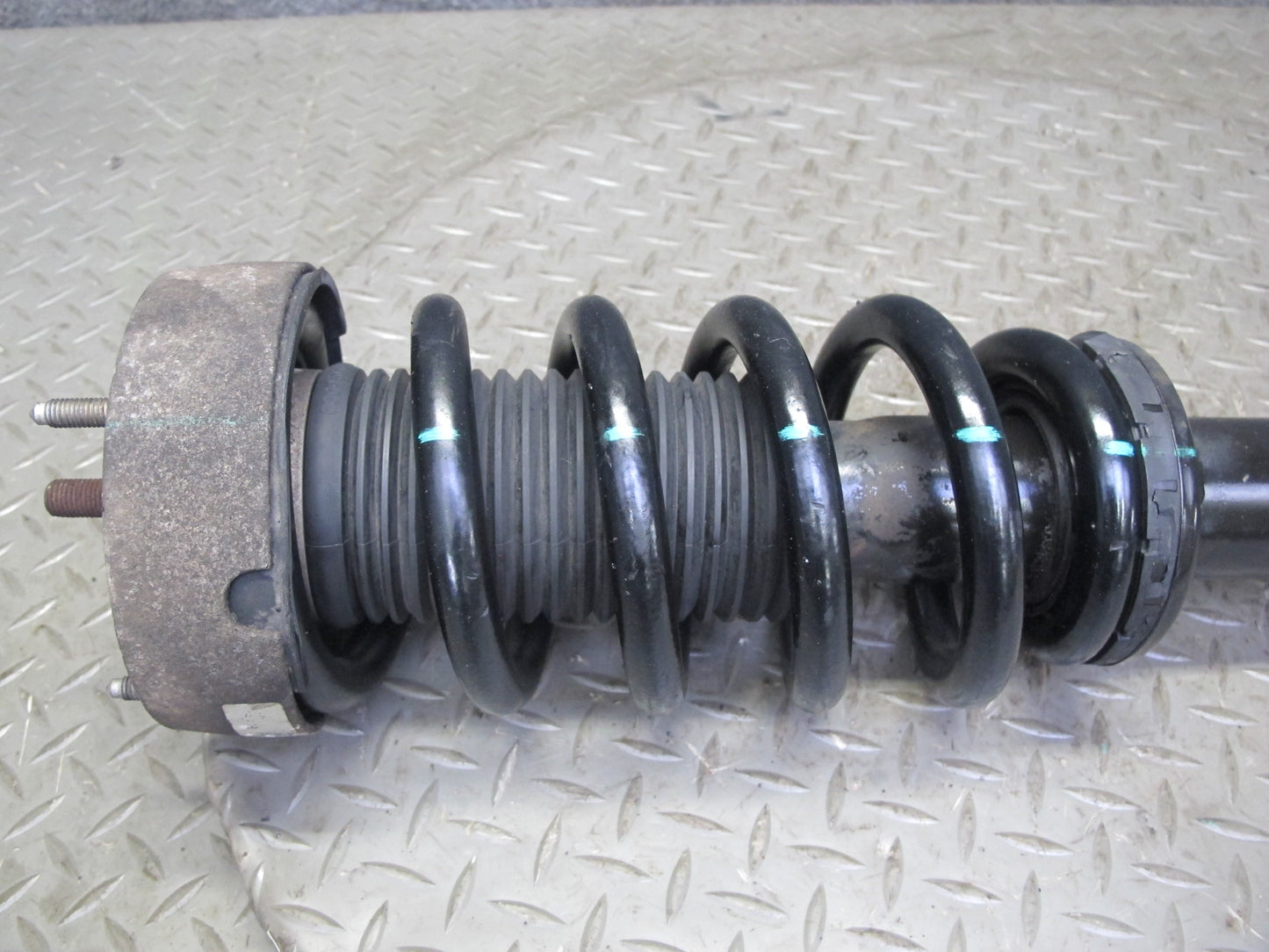 2014-2018 BMW F15 X5 AWD Front Left & Right Strut Shock Absorber Set of 2
