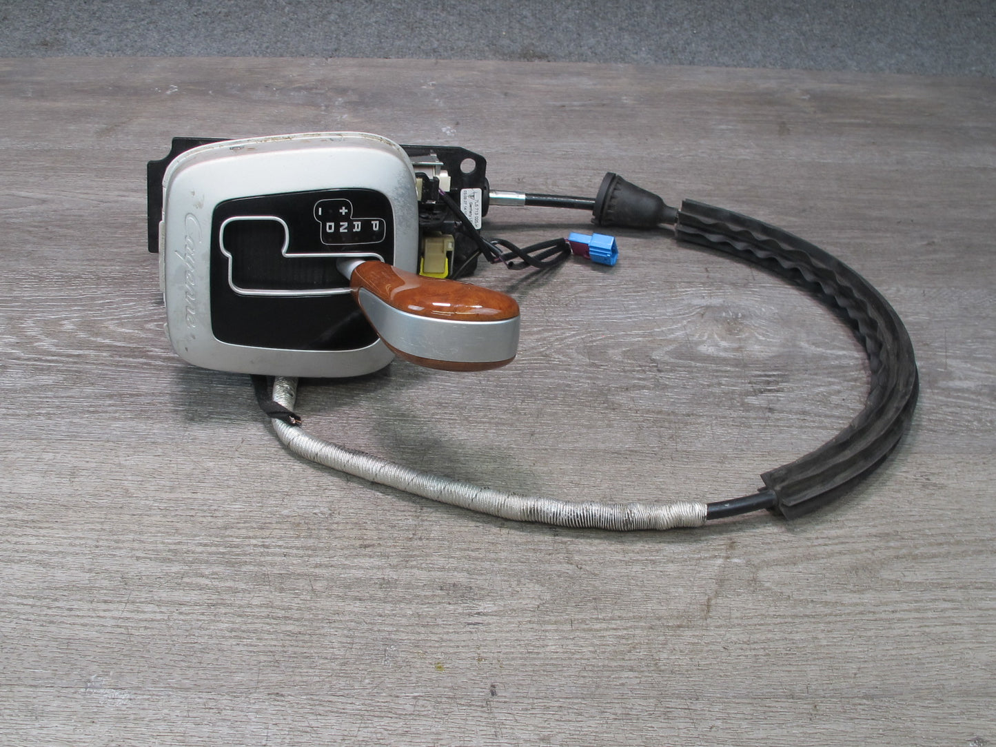 2008-2010 Porsche Cayenne 957 A/T Automatic Transmission Shifter Cable Wood Knob