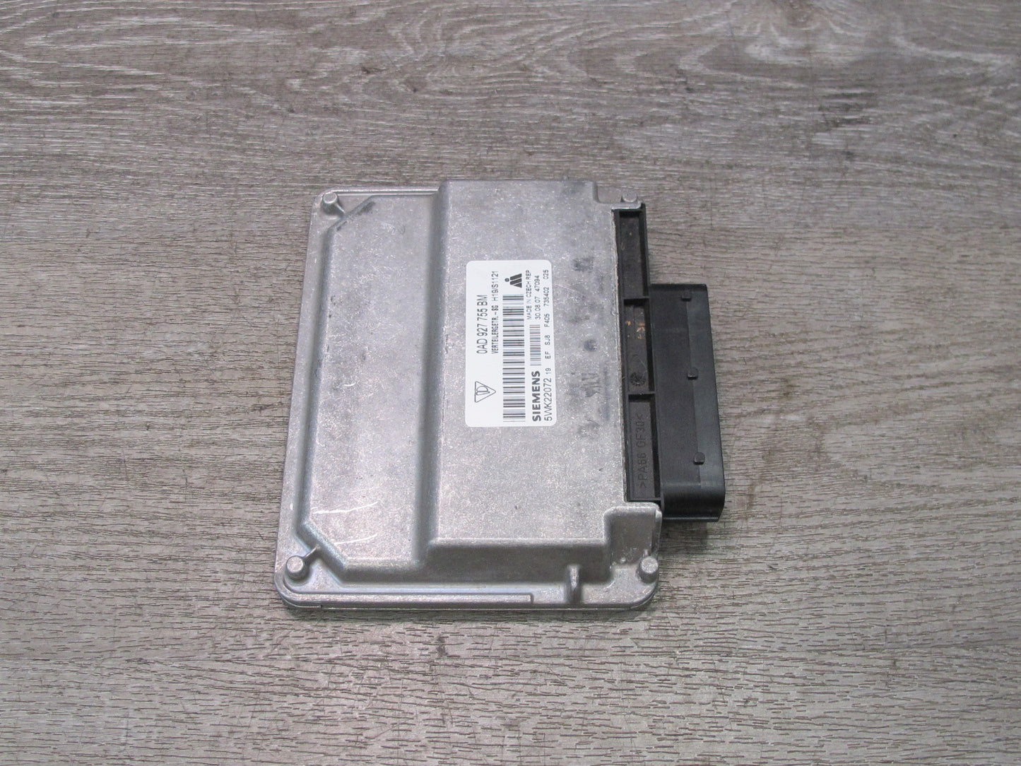 2008-2010 Porsche Cayenne 957 A/T Transfer Case Control Module 0AD927755BM