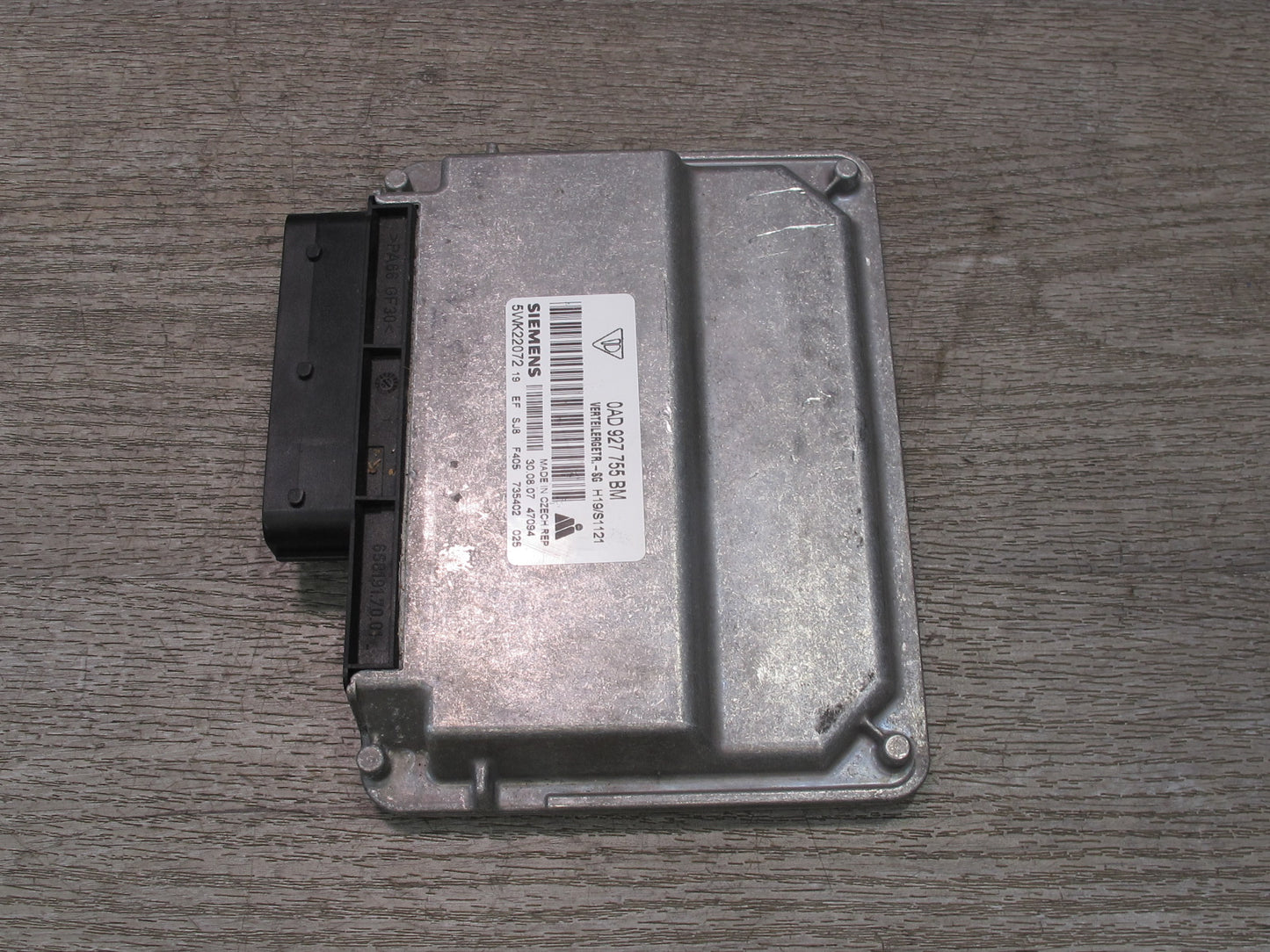 2008-2010 Porsche Cayenne 957 A/T Transfer Case Control Module 0AD927755BM