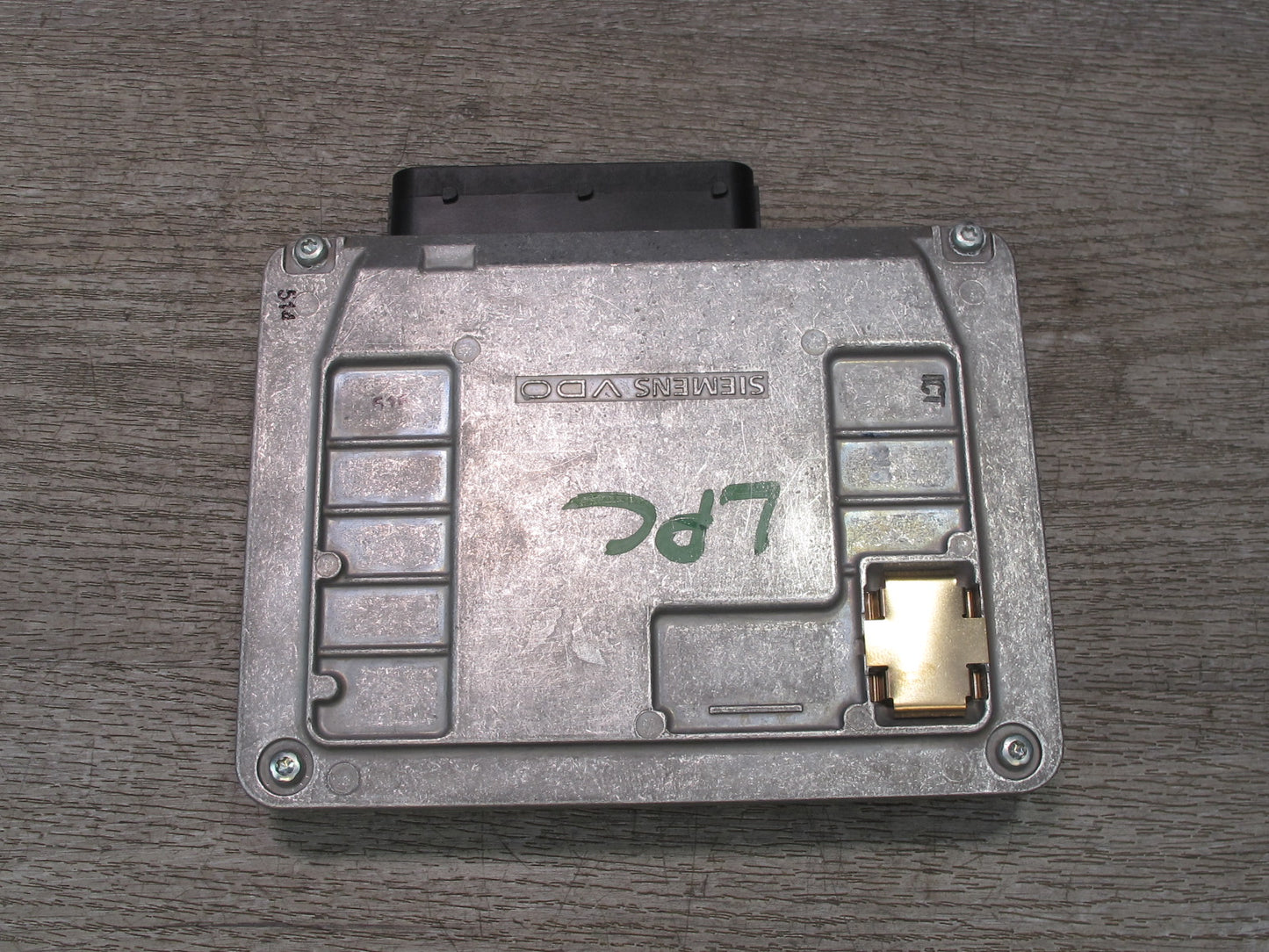 2008-2010 Porsche Cayenne 957 A/T Transfer Case Control Module 0AD927755BM