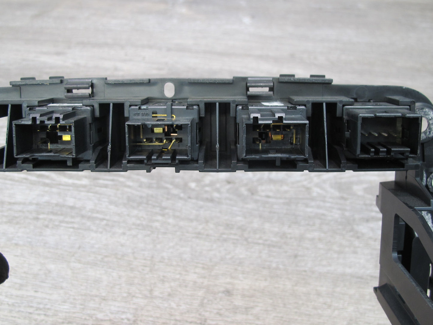 2003-2010 Porsche Cayenne 957 Dash Center Radio Mount Bracket Panel w Switches