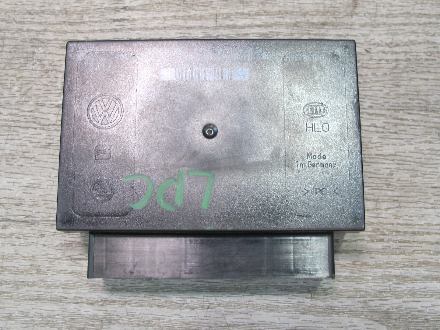 2008-2010 Porsche Cayenne 957 Body Control Module Unit BCM BCU 7L5959933