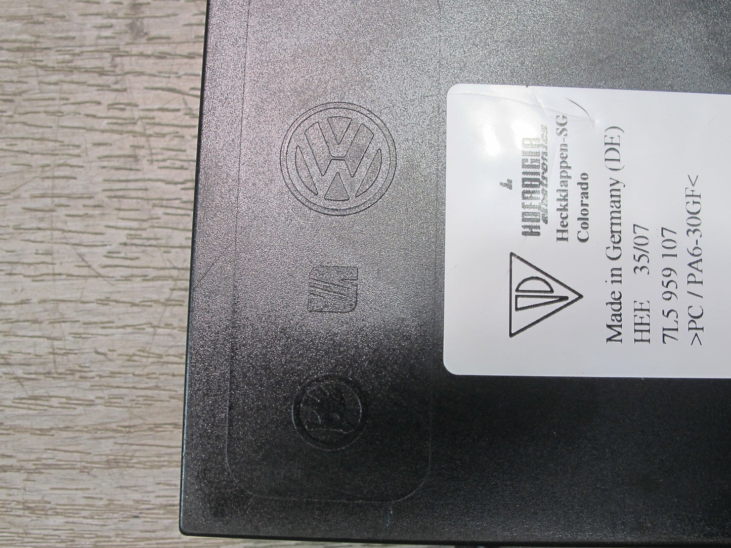 2008-2010 Porsche Cayenne 957 Rear Hatch Tailgate Trunk Control Module