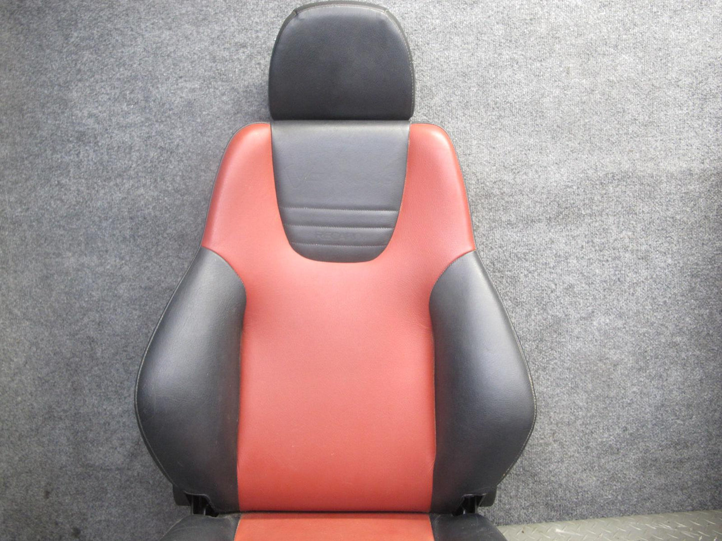 99-01 Isuzu Vehicross Front & Rear Recaro Sport Leather Seat Set Black & RED OEM