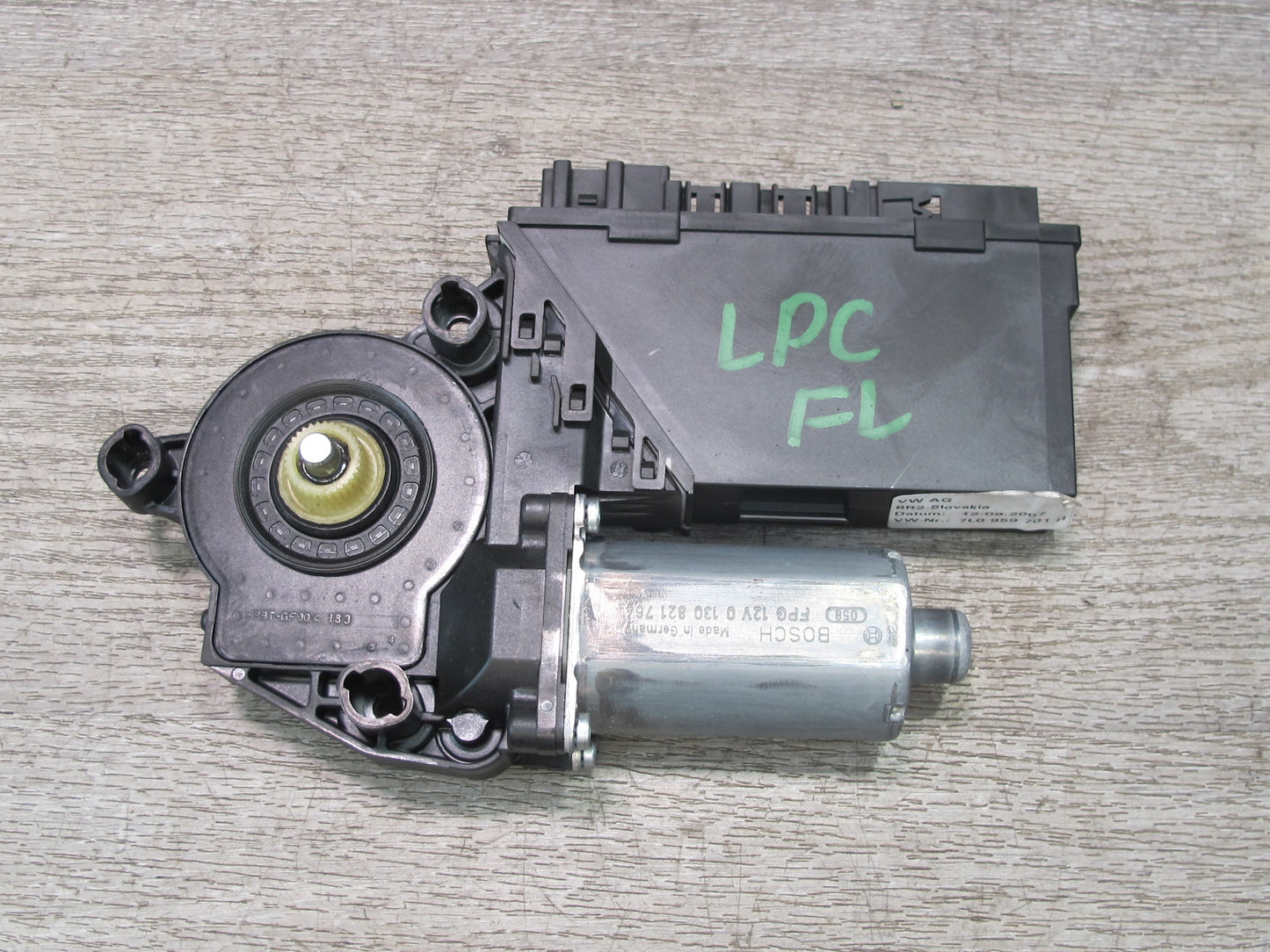 2008-2010 Porsche Cayenne 957 Front Left Door Window Regulator Motor 3D1959793F