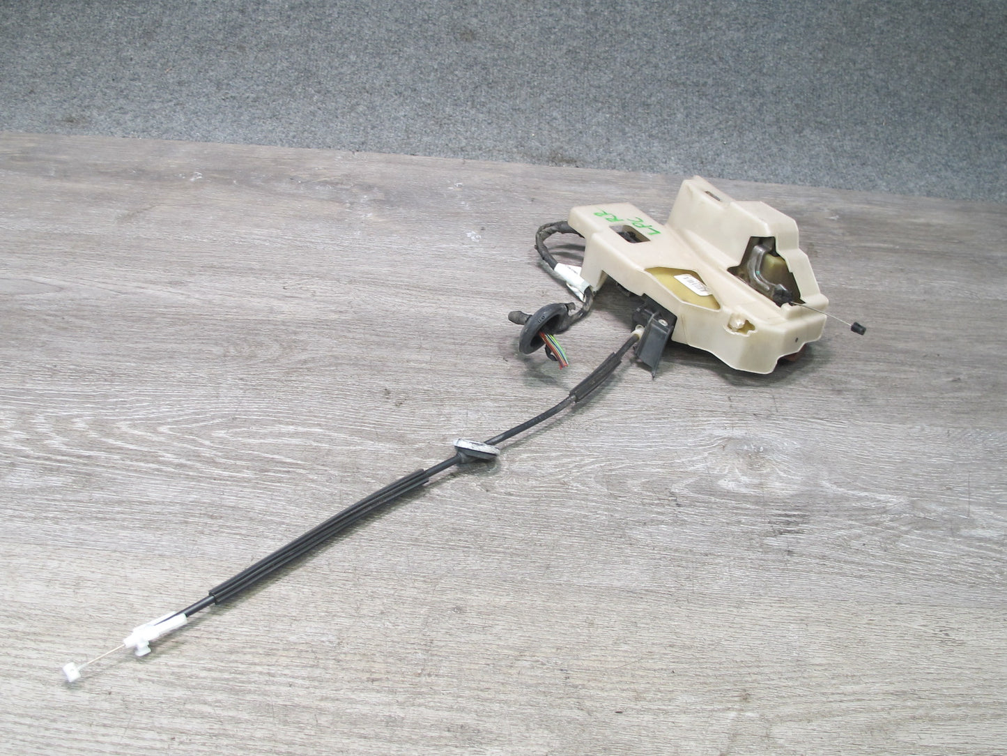 2003-2010 Porsche Cayenne 957 Rear Right Door Lock Latch Actuator