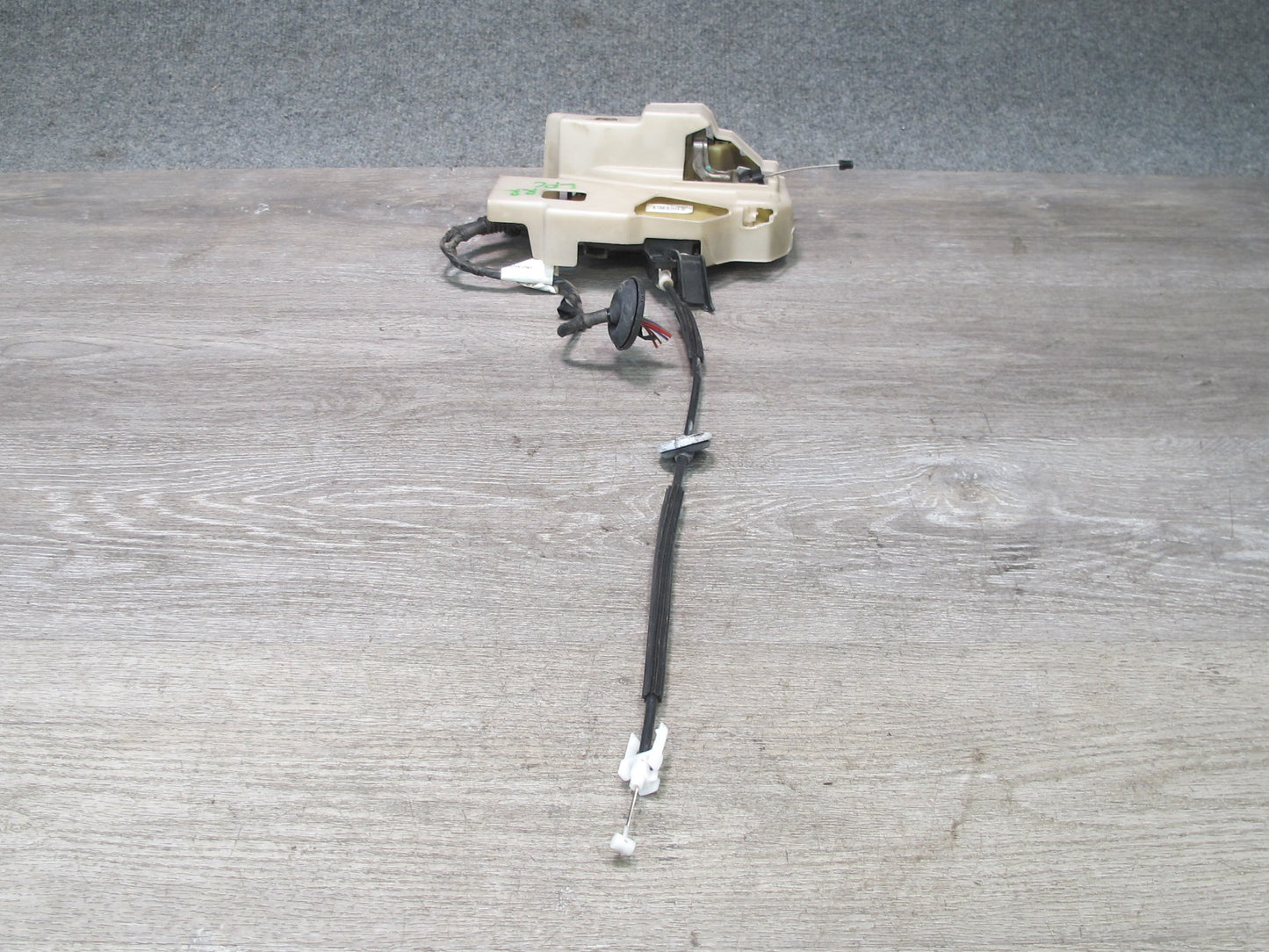 2003-2010 Porsche Cayenne 957 Rear Right Door Lock Latch Actuator