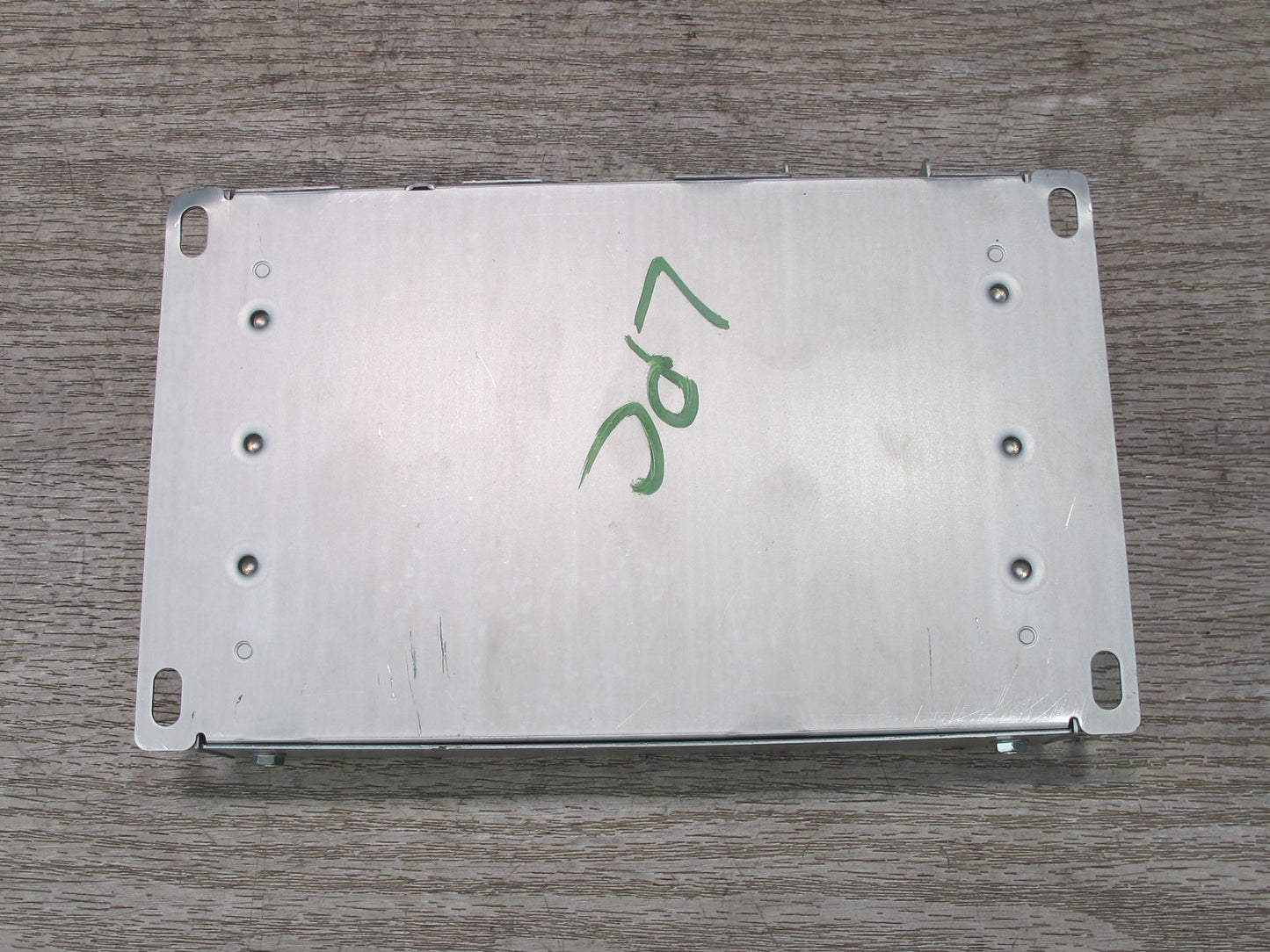 2003-2010 Porsche Cayenne 957 Sirius Satellite Radio Receiver Module 7L5910563E
