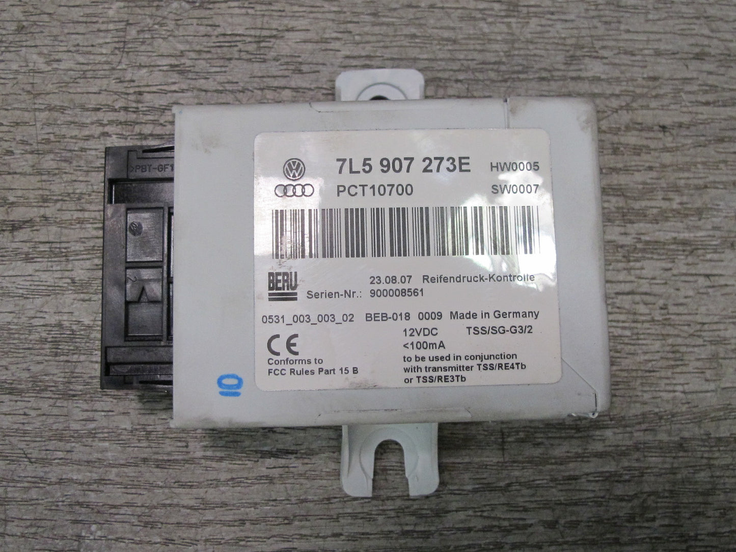 2008-2010 Porsche Cayenne 957 TPMS Tire Pressure Monitor Control Module