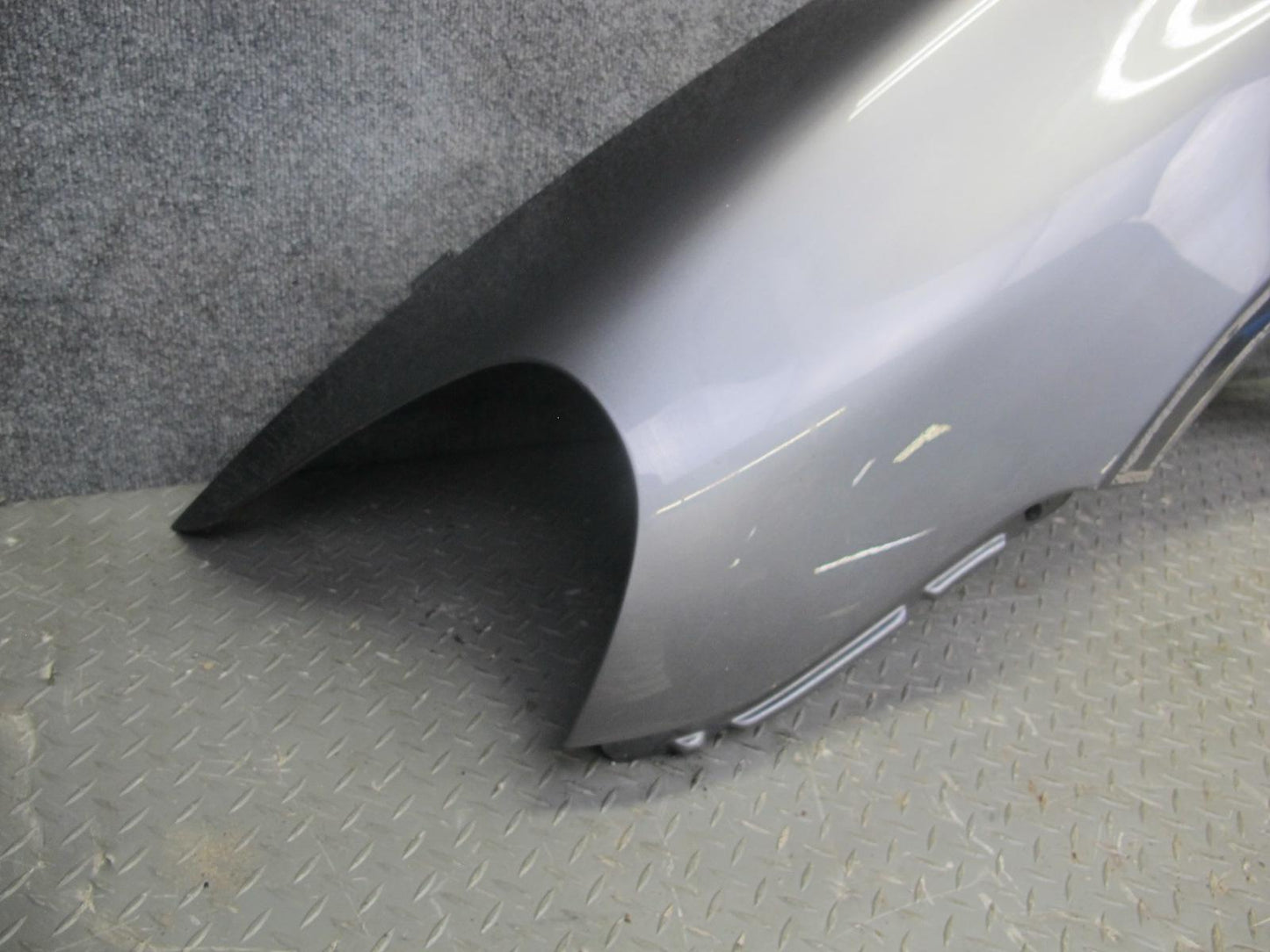2008-2010 Porsche Cayenne 957 Front Left Fender Shell Cover Panel