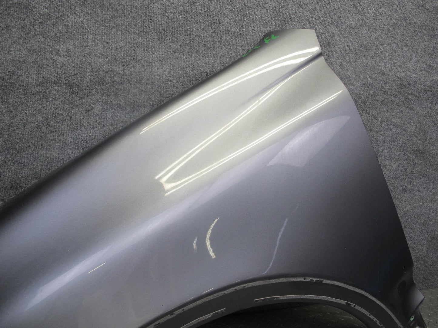 2008-2010 Porsche Cayenne 957 Front Left Fender Shell Cover Panel