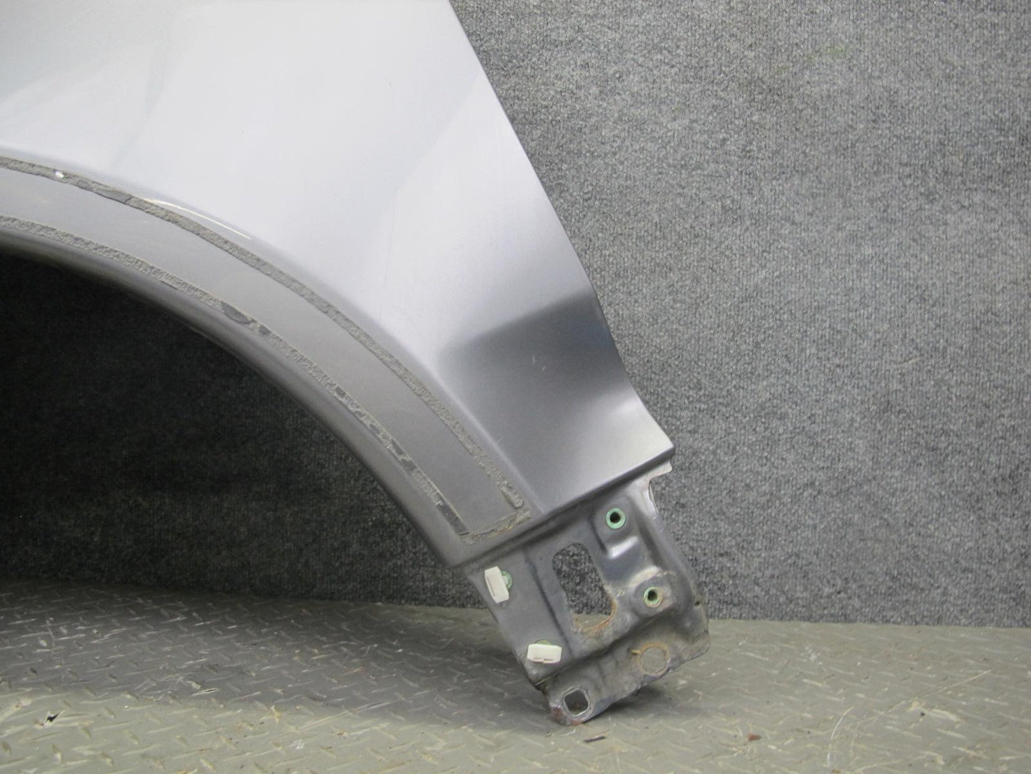2008-2010 Porsche Cayenne 957 Front Left Fender Shell Cover Panel