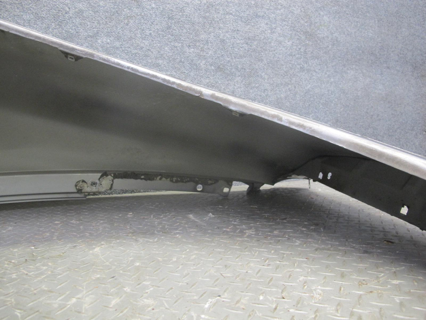 2008-2010 Porsche Cayenne 957 Front Left Fender Shell Cover Panel