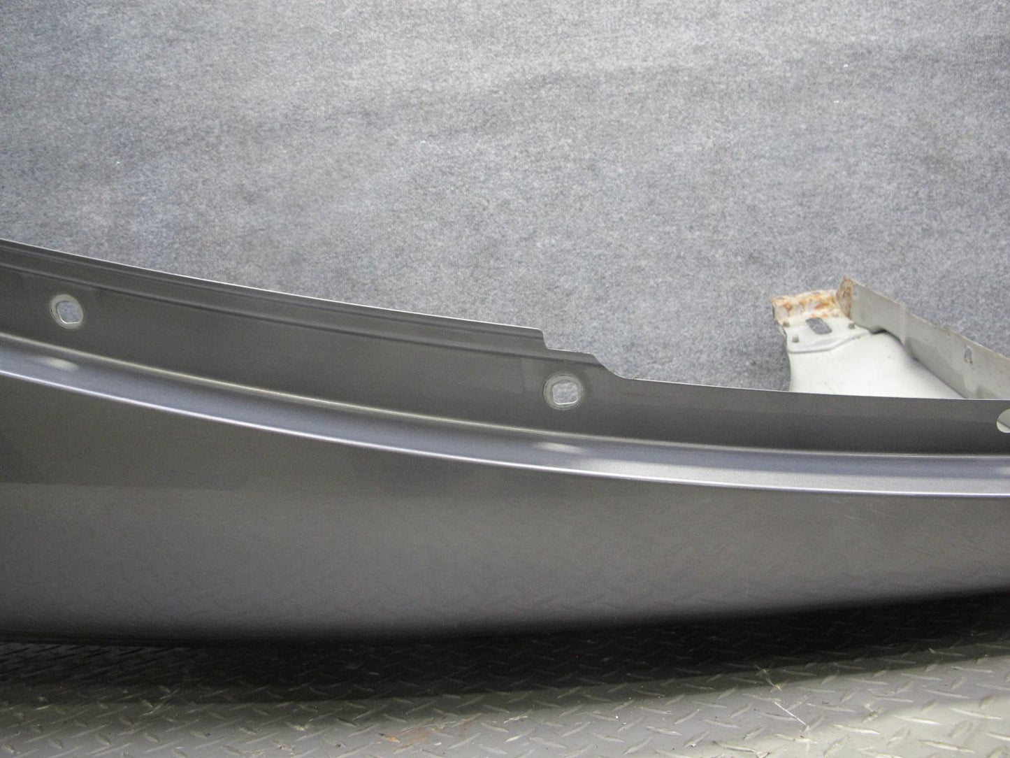 2008-2010 Porsche Cayenne 957 Front Left Fender Shell Cover Panel