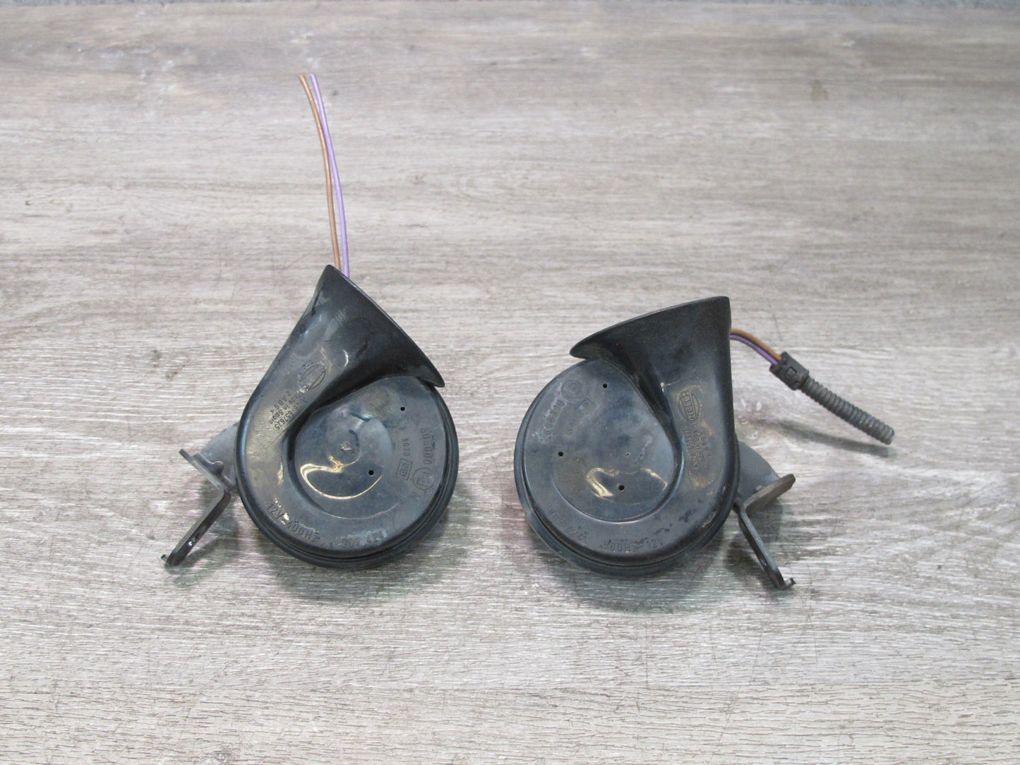 2008-2010 Porsche Cayenne 957 High & Low Tone Note Pitch Horn Signal Set