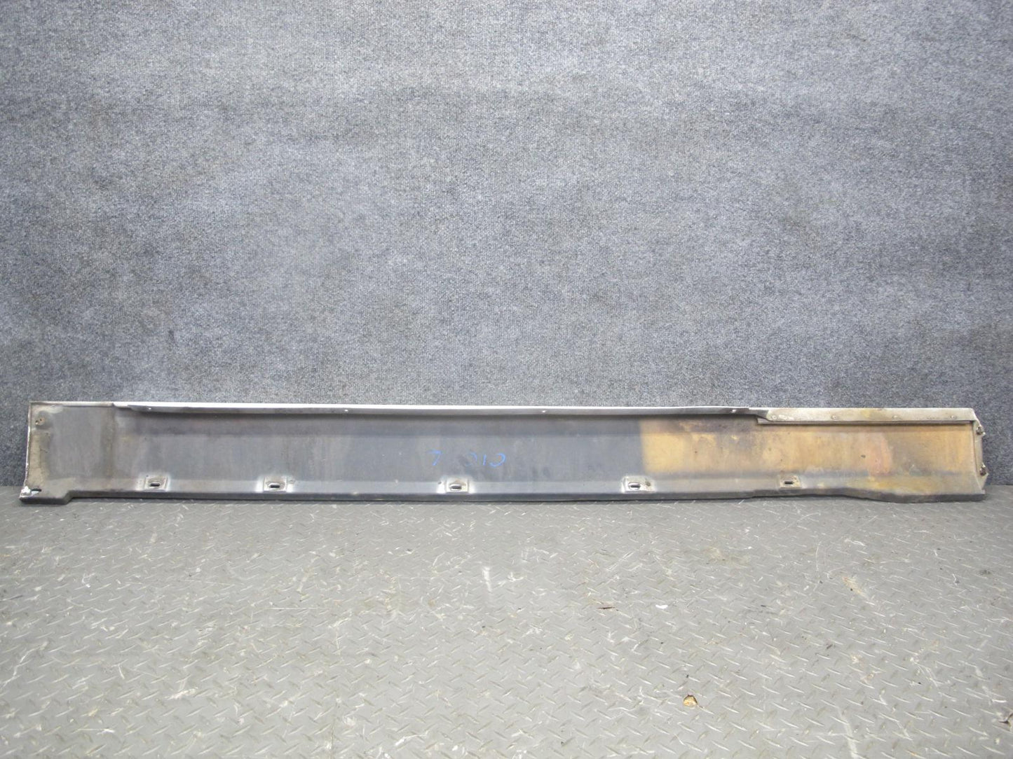 84-96 Chevrolet Corvette C4 Left & Right Side Skirt Rocker Panel Molding Set OEM