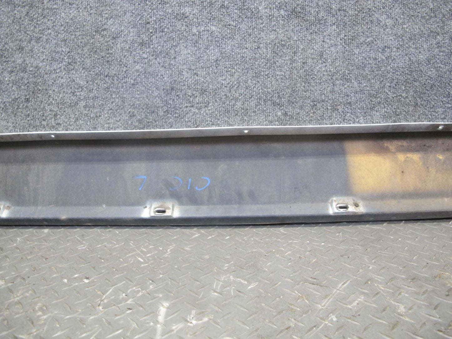 84-96 Chevrolet Corvette C4 Left & Right Side Skirt Rocker Panel Molding Set OEM