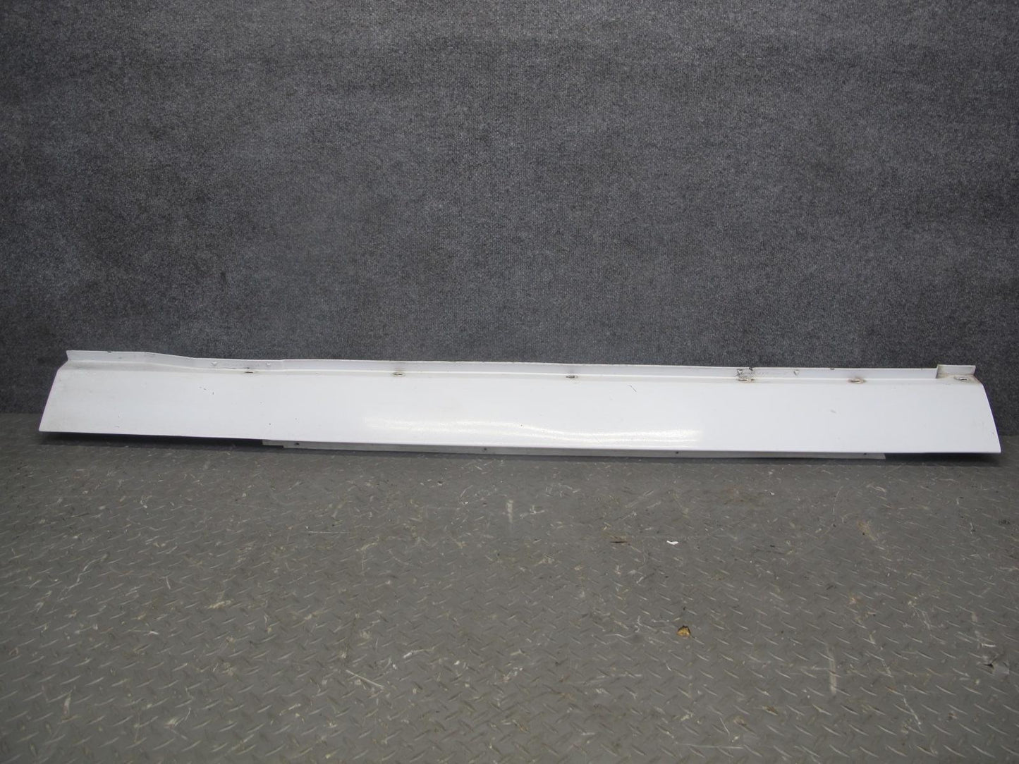 84-96 Chevrolet Corvette C4 Left & Right Side Skirt Rocker Panel Molding Set OEM