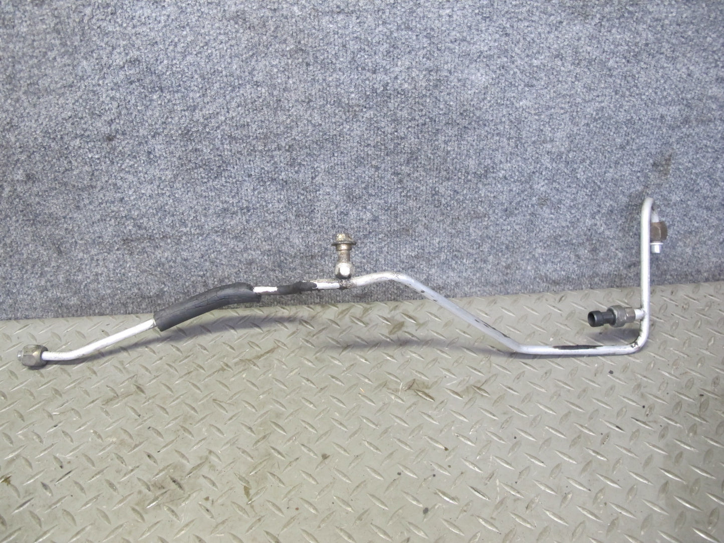 1992 Chevrolet Corvette C4 A/C Air Condition Hose Pipe Line Dryer Set OEM