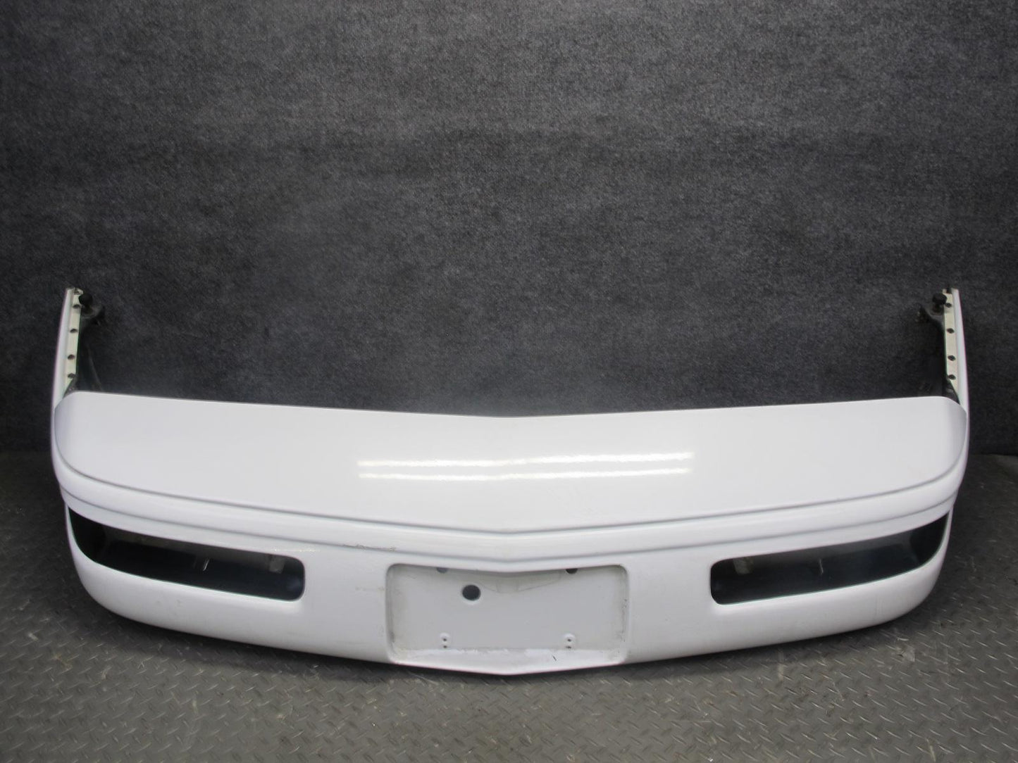 91-96 Chevrolet Corvette C4 Front Bumper Cover Artic White OEM