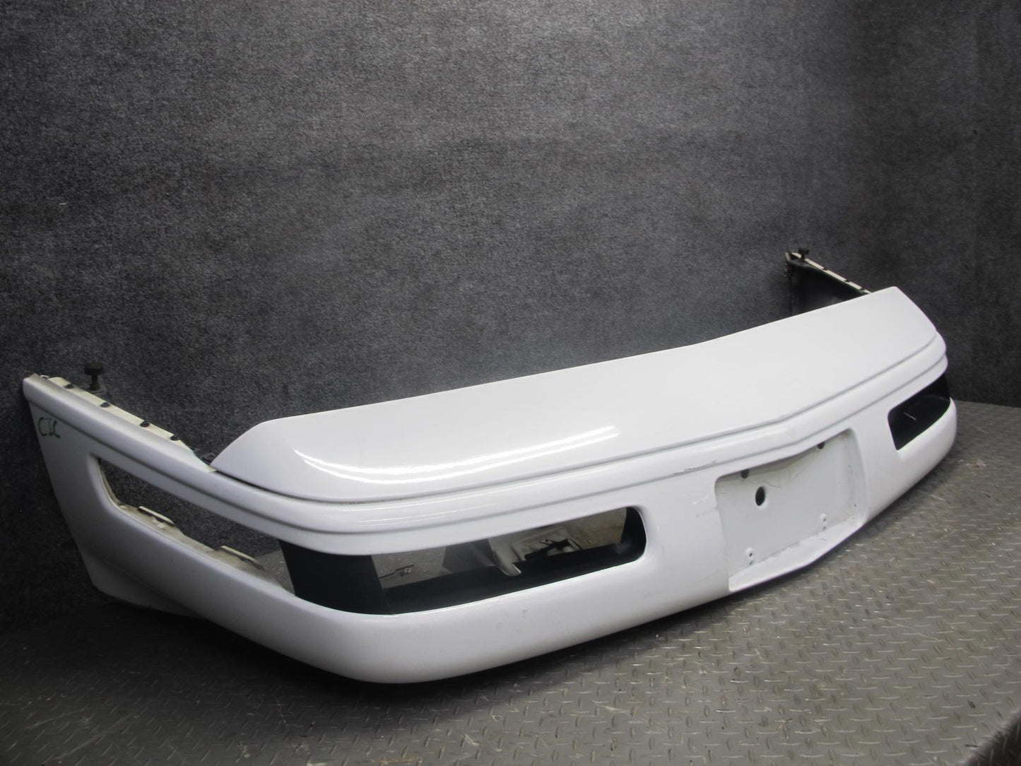 91-96 Chevrolet Corvette C4 Front Bumper Cover Artic White OEM