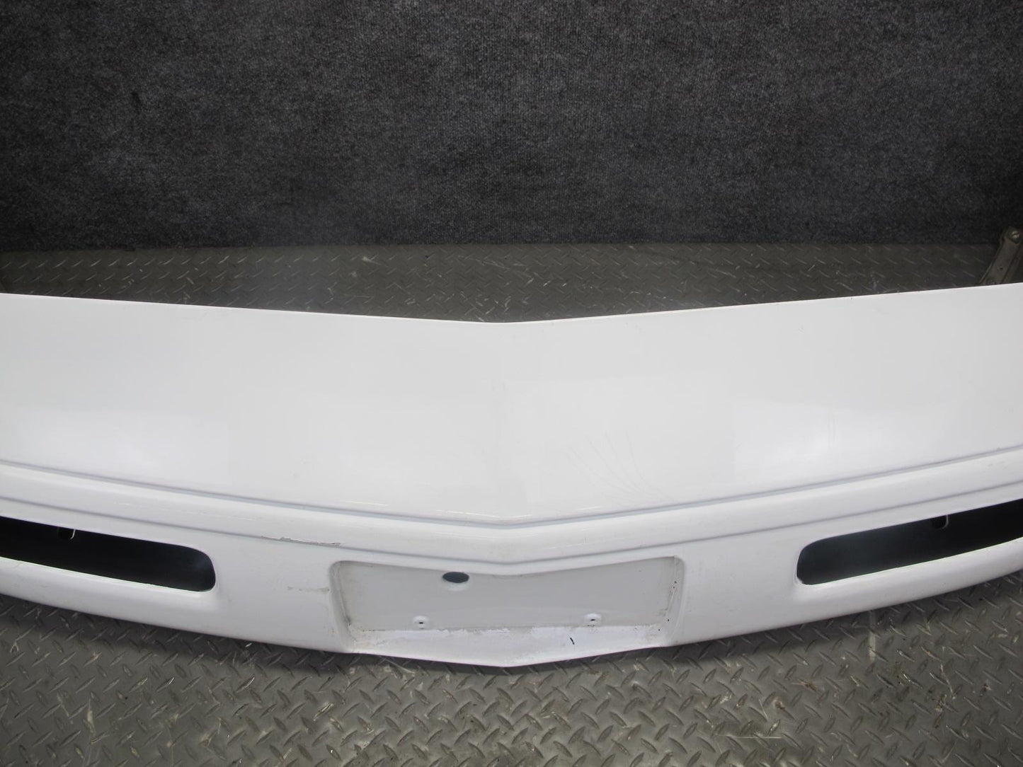 91-96 Chevrolet Corvette C4 Front Bumper Cover Artic White OEM