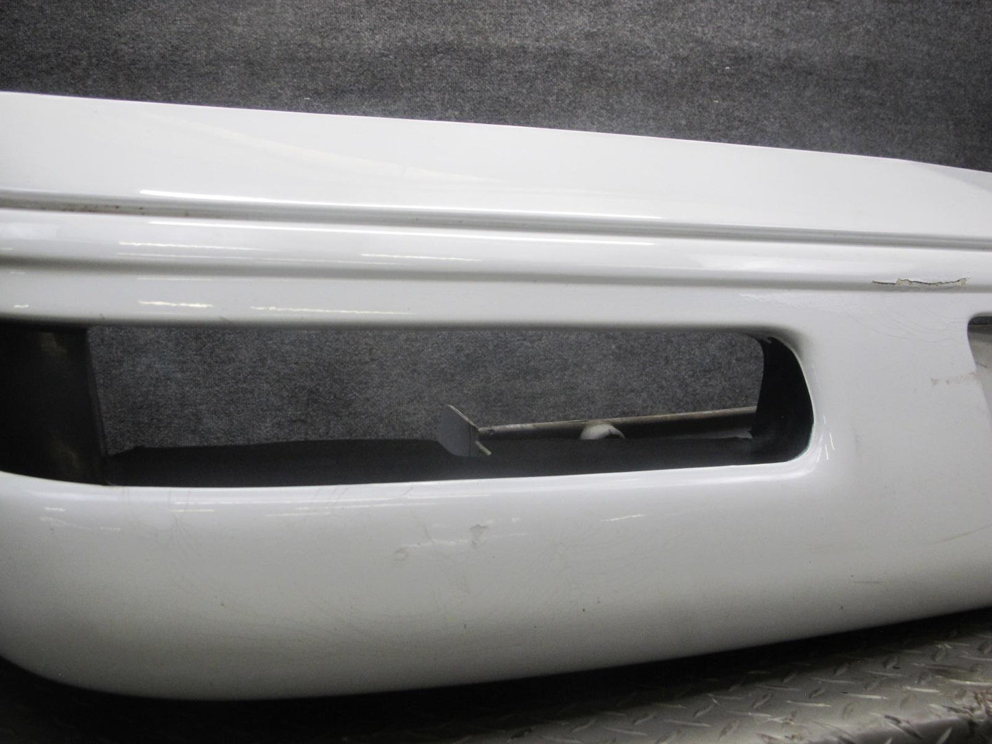 91-96 Chevrolet Corvette C4 Front Bumper Cover Artic White OEM