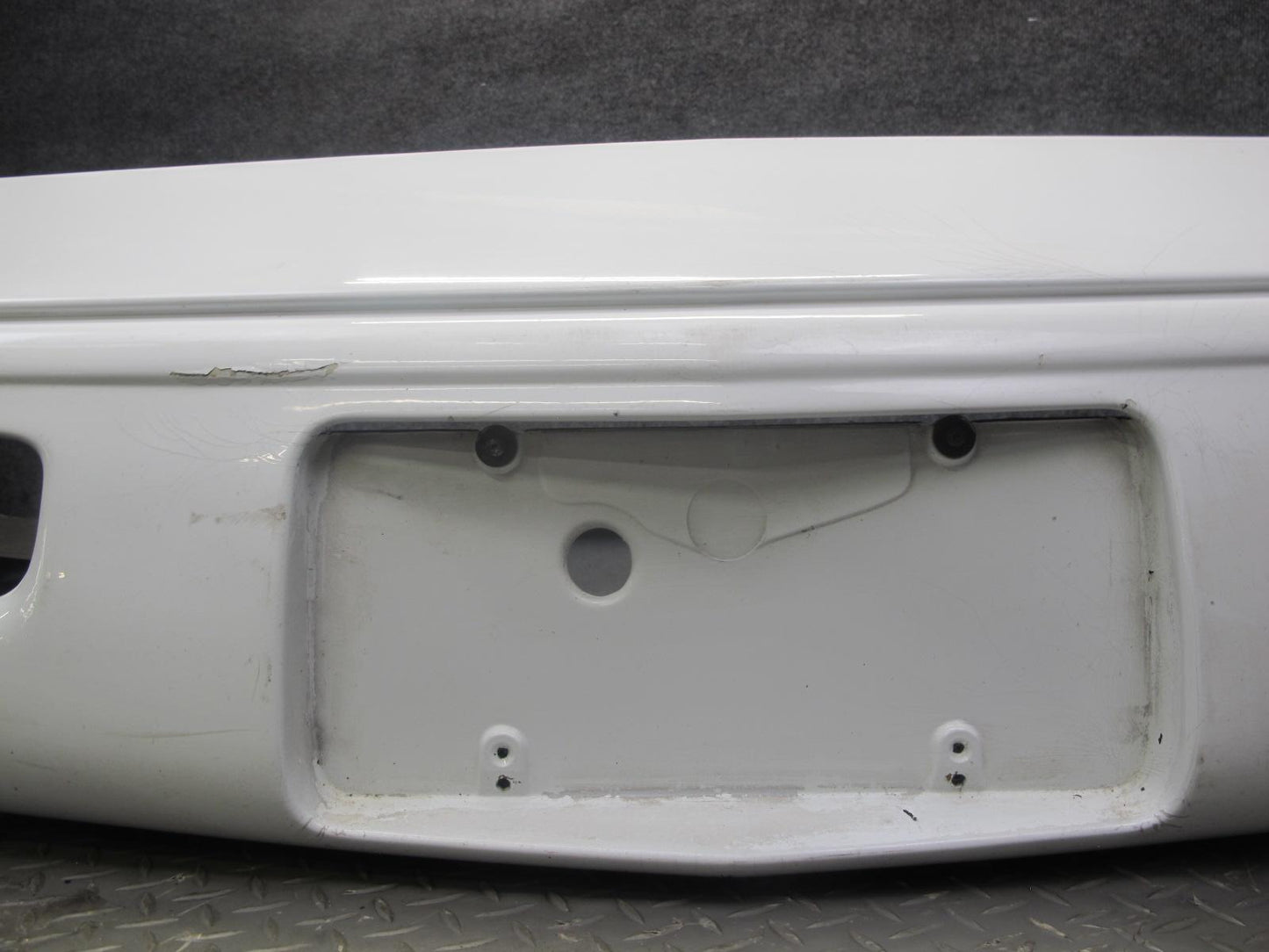 91-96 Chevrolet Corvette C4 Front Bumper Cover Artic White OEM