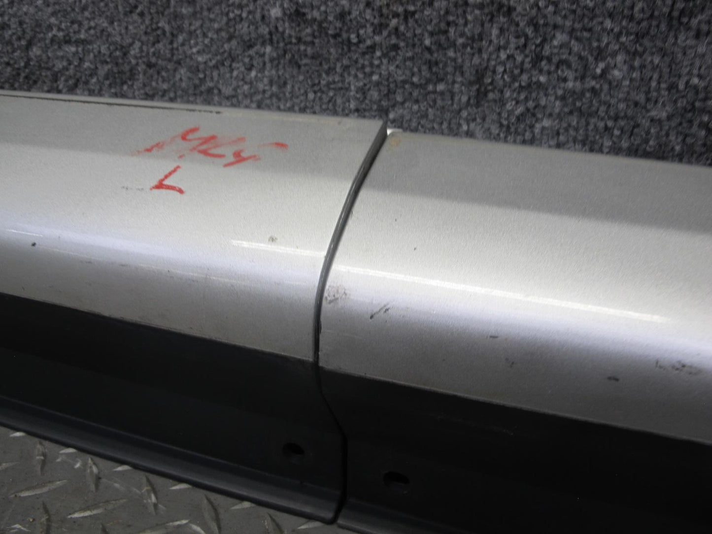 00-05 Lexus GS400 GS430 GS300 Left Side Skirt Rocker Panel Set Silver OEM