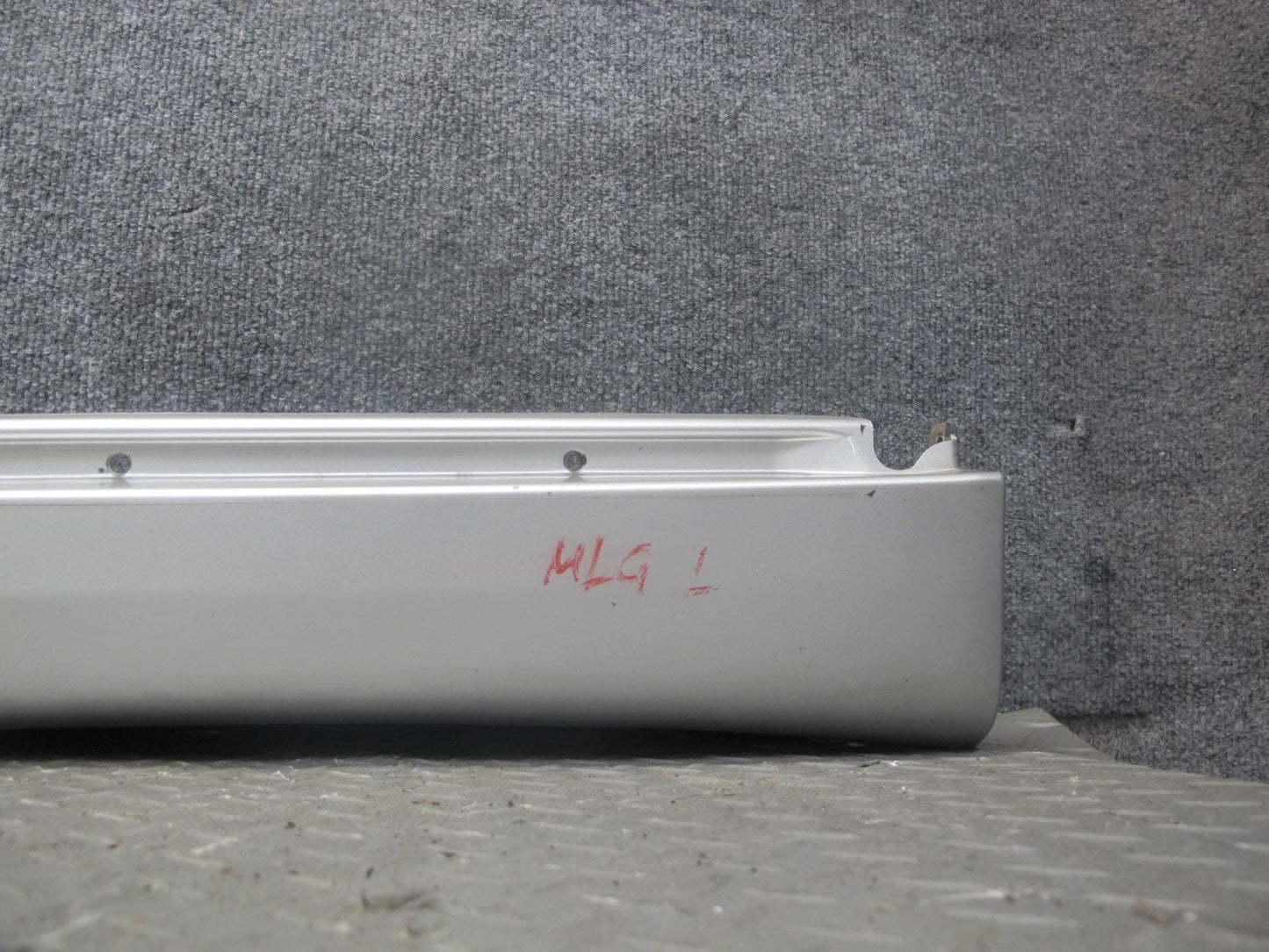 00-05 Lexus GS400 GS430 GS300 Left Side Skirt Rocker Panel Set Silver OEM