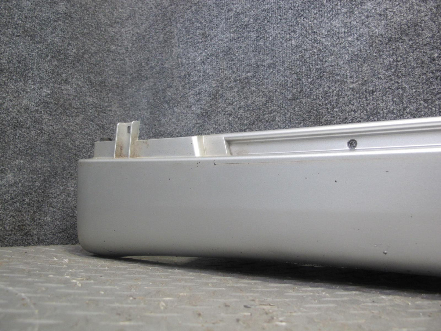 00-05 Lexus GS400 GS430 GS300 Left Side Skirt Rocker Panel Set Silver OEM