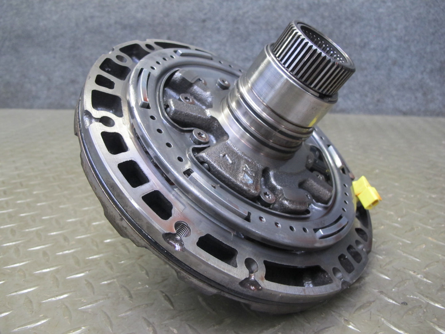 2008-2010 Porsche Cayenne 957 Turbo A48.52 Automatic Transmission Oil Pump