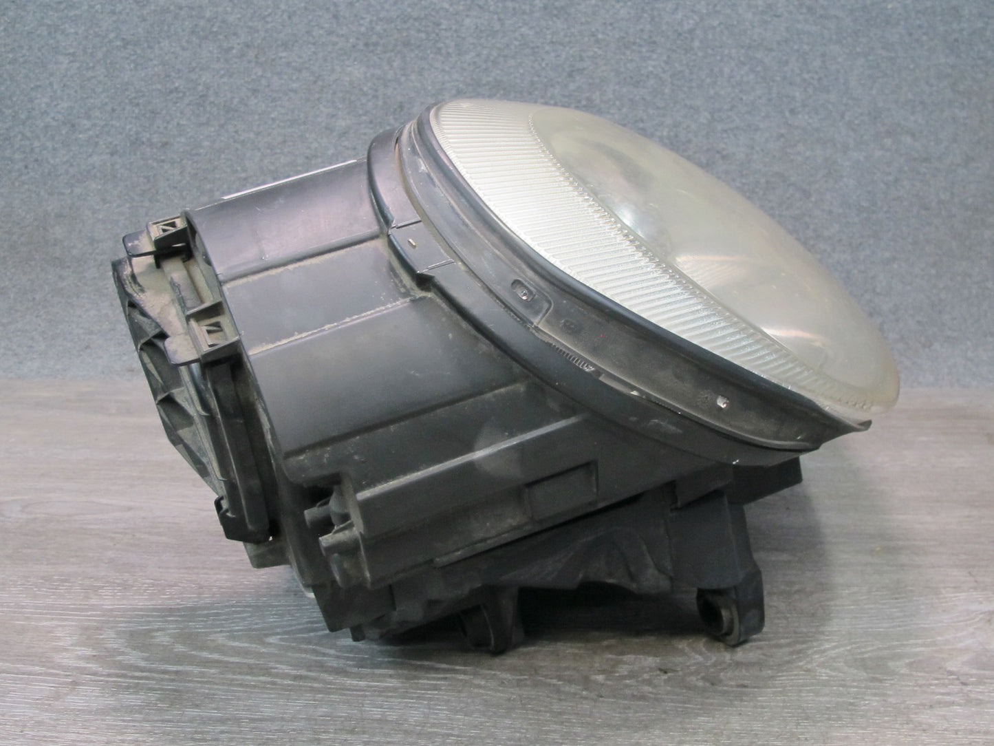 2008-2010 Porsche Cayenne 957 Front Right Xenon HID Headlight Lamp 7L5941032H