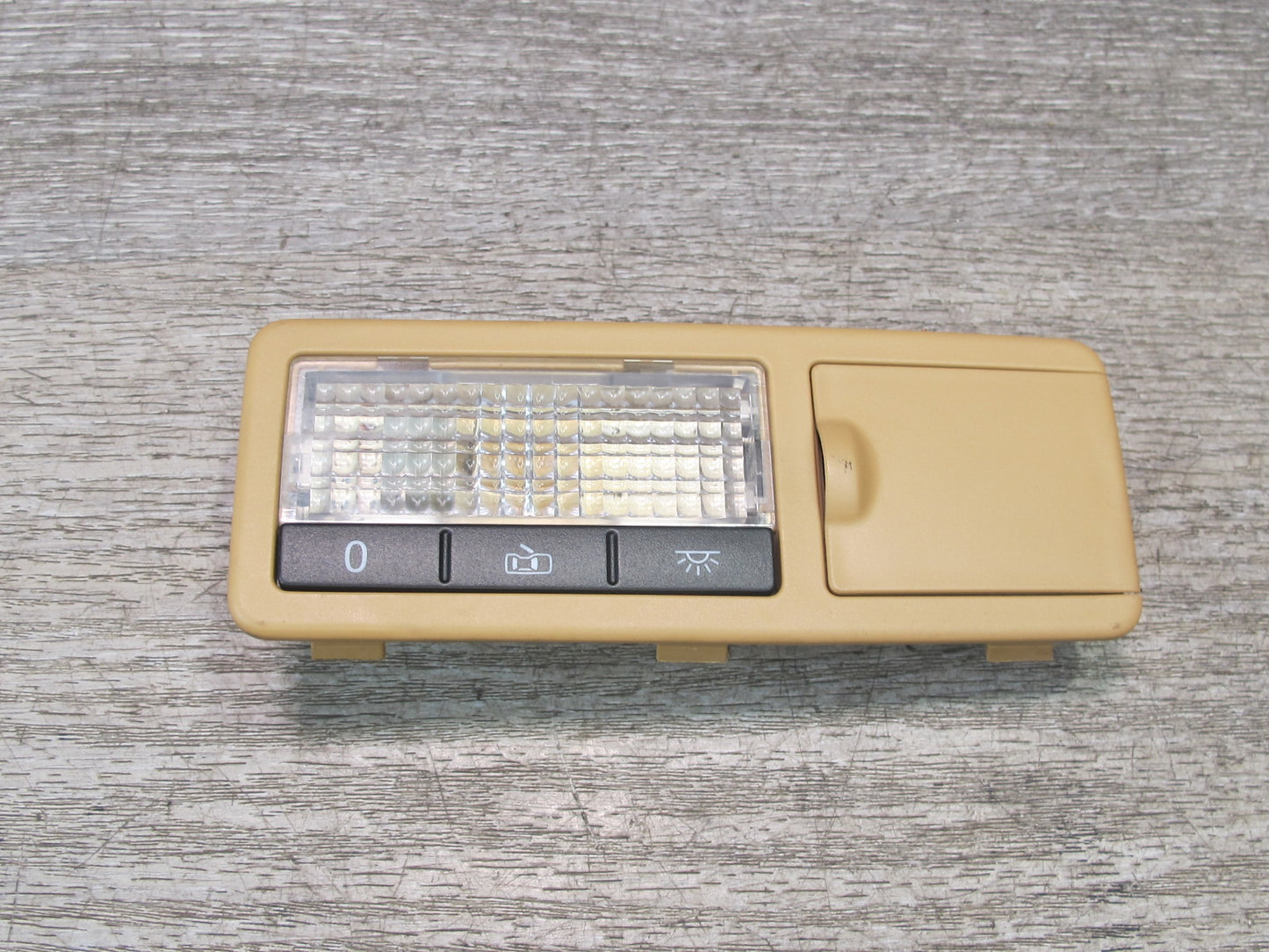 2003-2010 Porsche Cayenne 955 957 Rear Left Overhead Reading Light 7L5947291