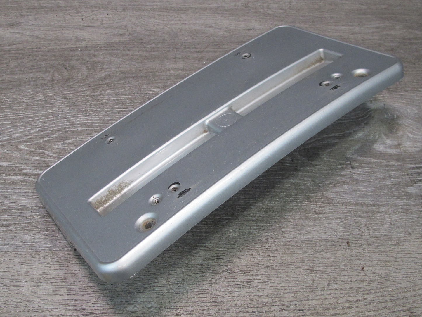 01-06 BMW E46 3-SERIES Front Bumper License Plate Cover Panel 8204364 OEM