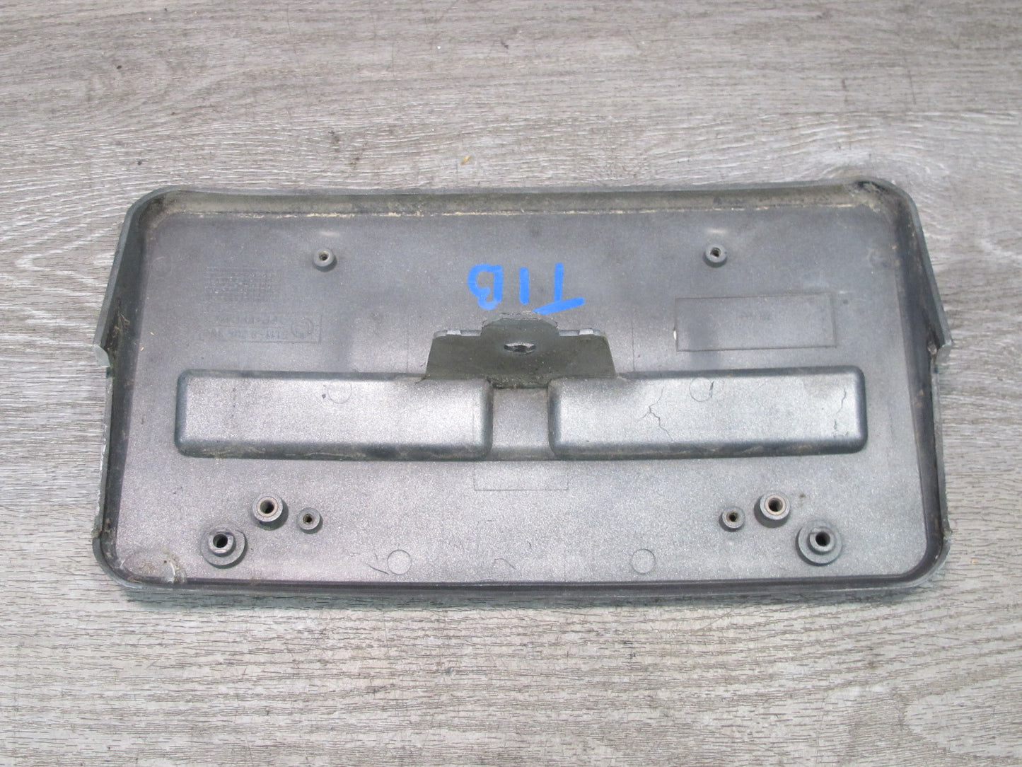 01-06 BMW E46 3-SERIES Front Bumper License Plate Cover Panel 8204364 OEM