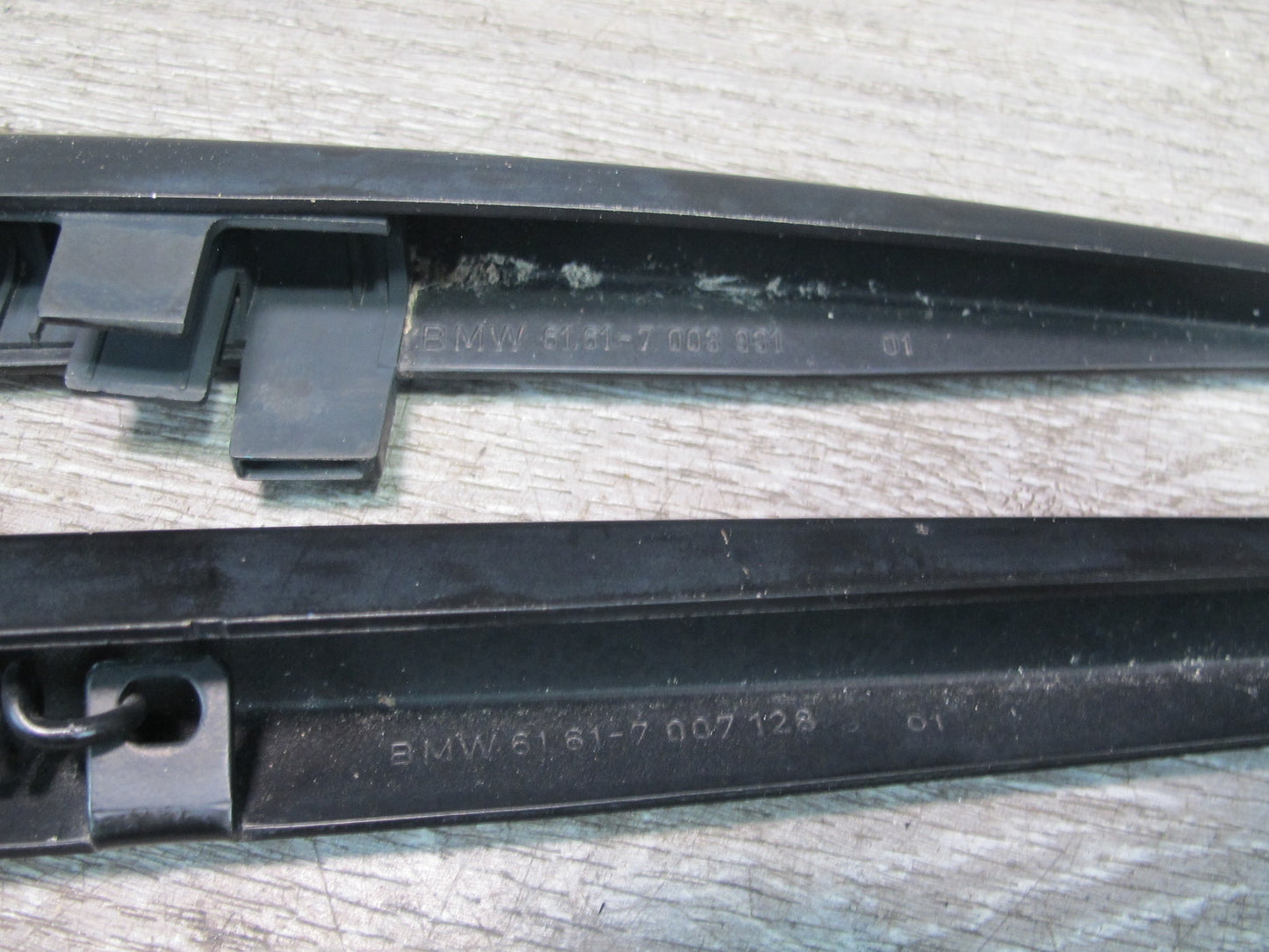 01-06 BMW E46 Coupe Convertible Set of 2 Front Windshield Wiper Arm OEM