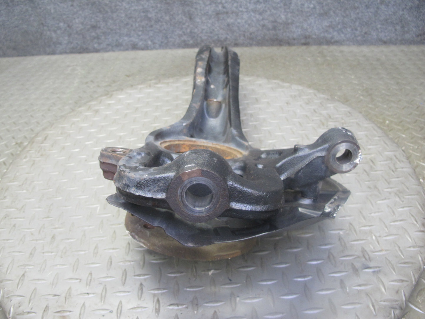 2008-2010 Porsche Cayenne 957 AWD Turbo Front Right Spindle Knuckle Wheel Hub
