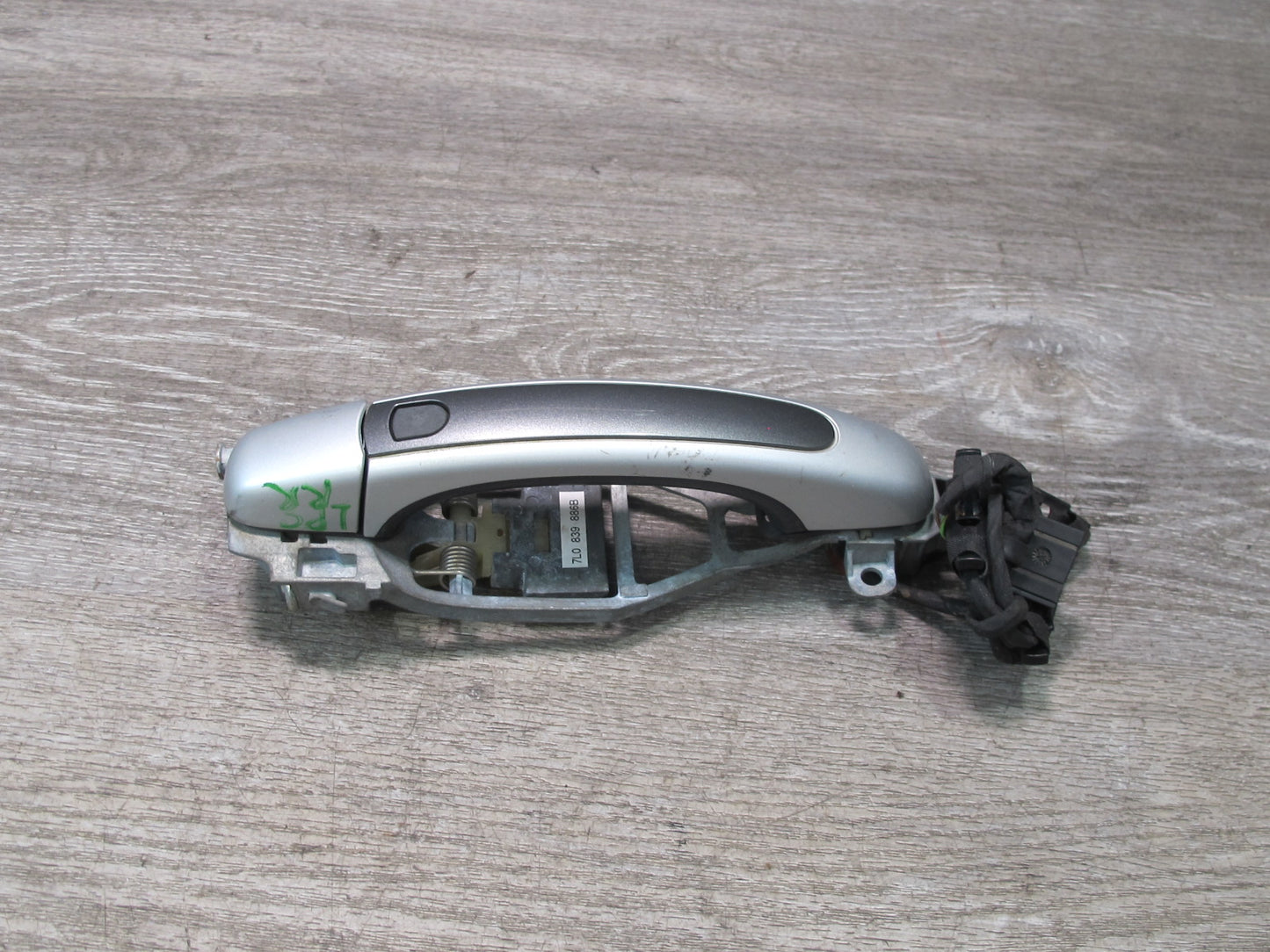 2003-2010 Porsche Cayenne 955 957 Rear Left & Right Door Exterior Handle Set