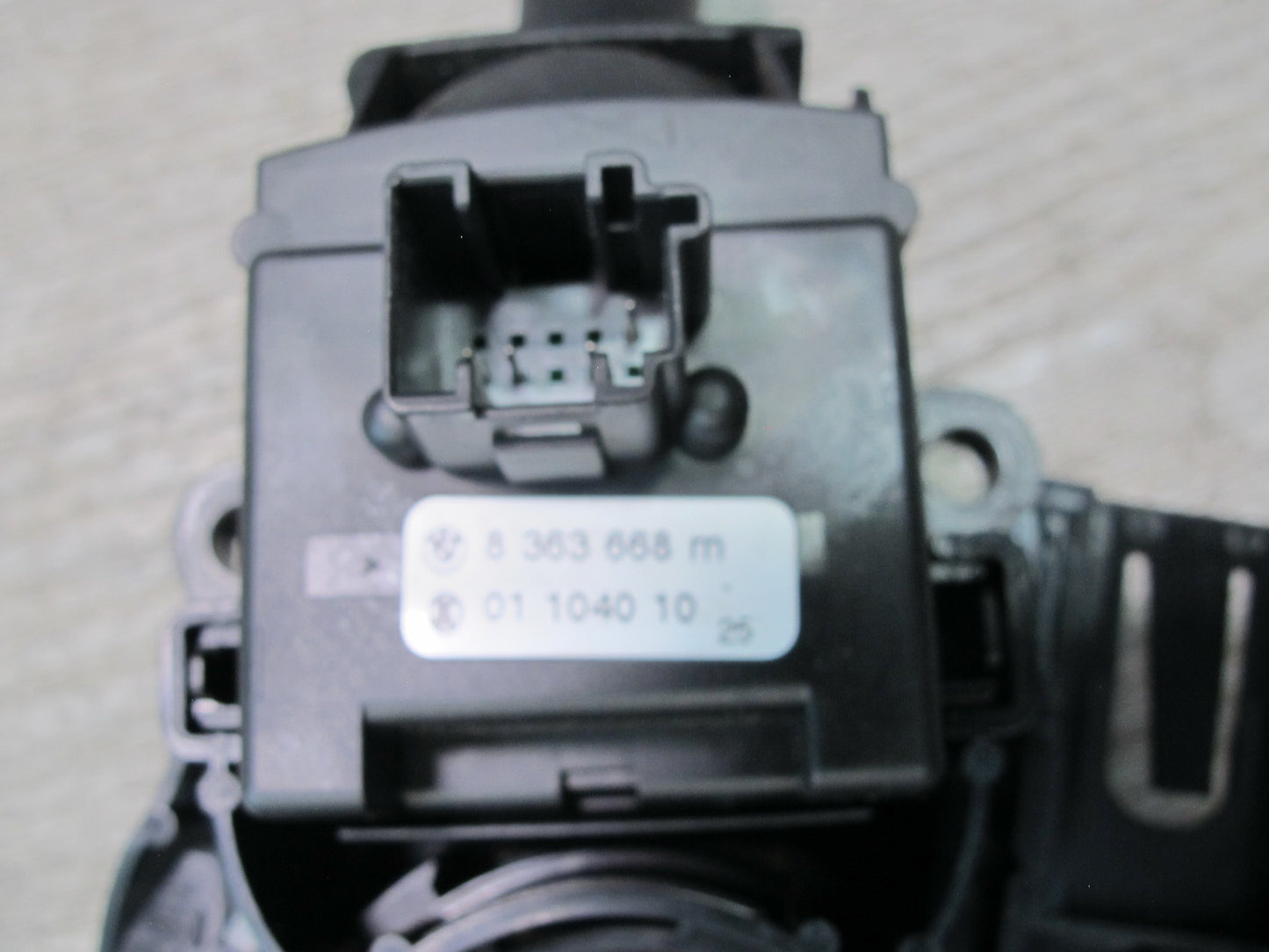 01-06 BMW E46 CONVERTIBLE STEERING COLUMN MULTI SWITCH CLOCK SPRING OEM