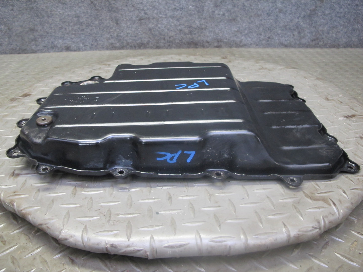 2003-2010 Porsche Cayenne 955 957 Automatic Transmission Oil Pan w Gasket